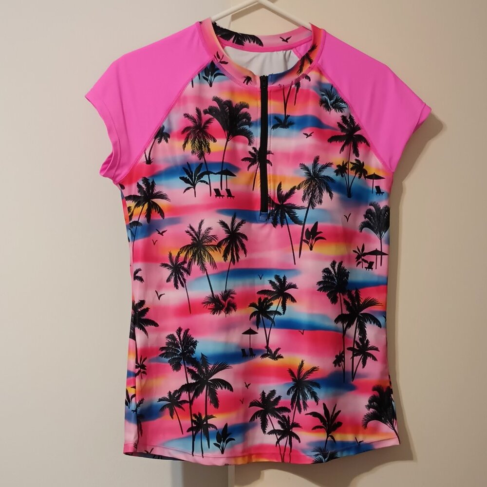 EUC ~ Women's Half-Zip Tropical Print Swim Top with Built-in Bra (Size: Large)